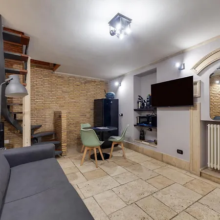 Oliviero - Piazza Navona Apartmán